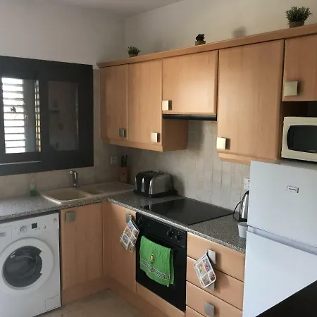 Апартаменты 106 Danae Gardens Пафос
