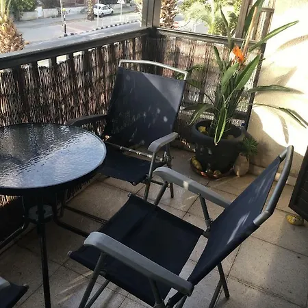 106 Danae Gardens Пафос
